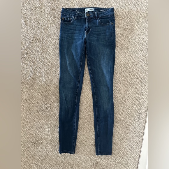 DL1961 Women's Danny Mid Rise Super Model Skinny Pulse - Size 26 - Picture 5 of 9